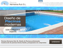 Tablet Screenshot of piscinashermanosruiz.com